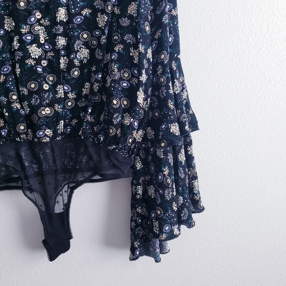 Free People Shes Dainty Long Bell Sleeve Floral Thong Bodysuit New Without Tags
